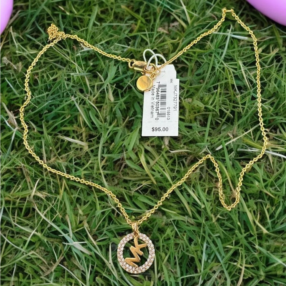 New!!!!Michael Kors Silver Plated Rose Gold Pendant Necklace 18” Only One - Picture 3 of 3